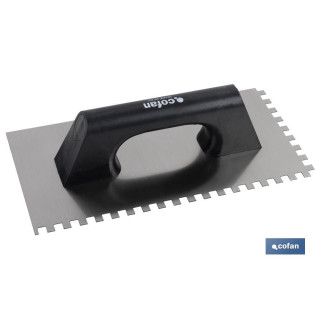 Toothed trowel in stainless steel with Cofan plastic handle Ref: 09517194